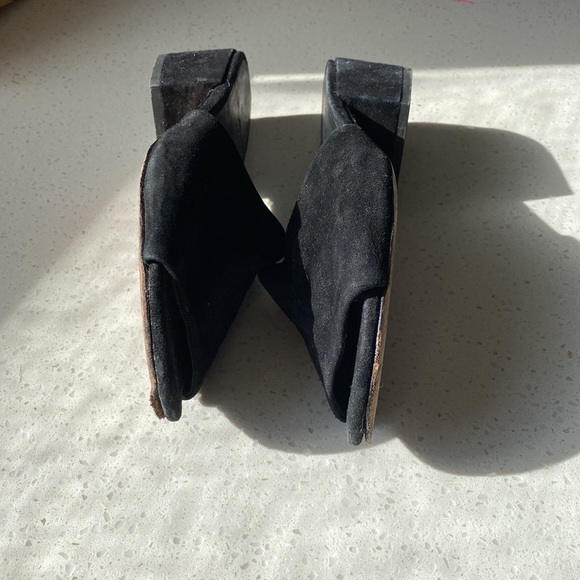 Vince Rachelle suede block heel slides - Picture 5 of 7